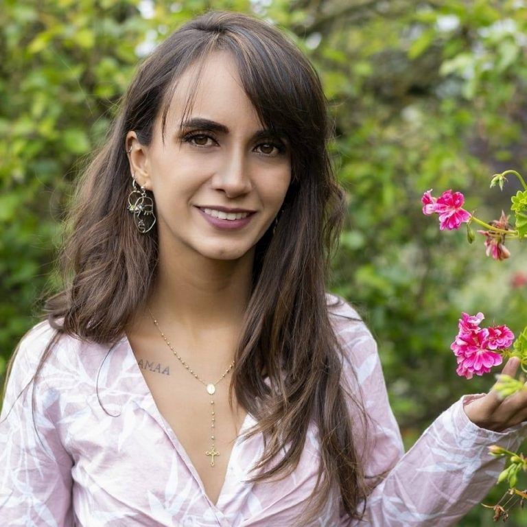 ALEJANDRA SANCHÉZ PSICÓLOGA DE TRANSFORMACIÓN E HIPNOTERAPEUTA